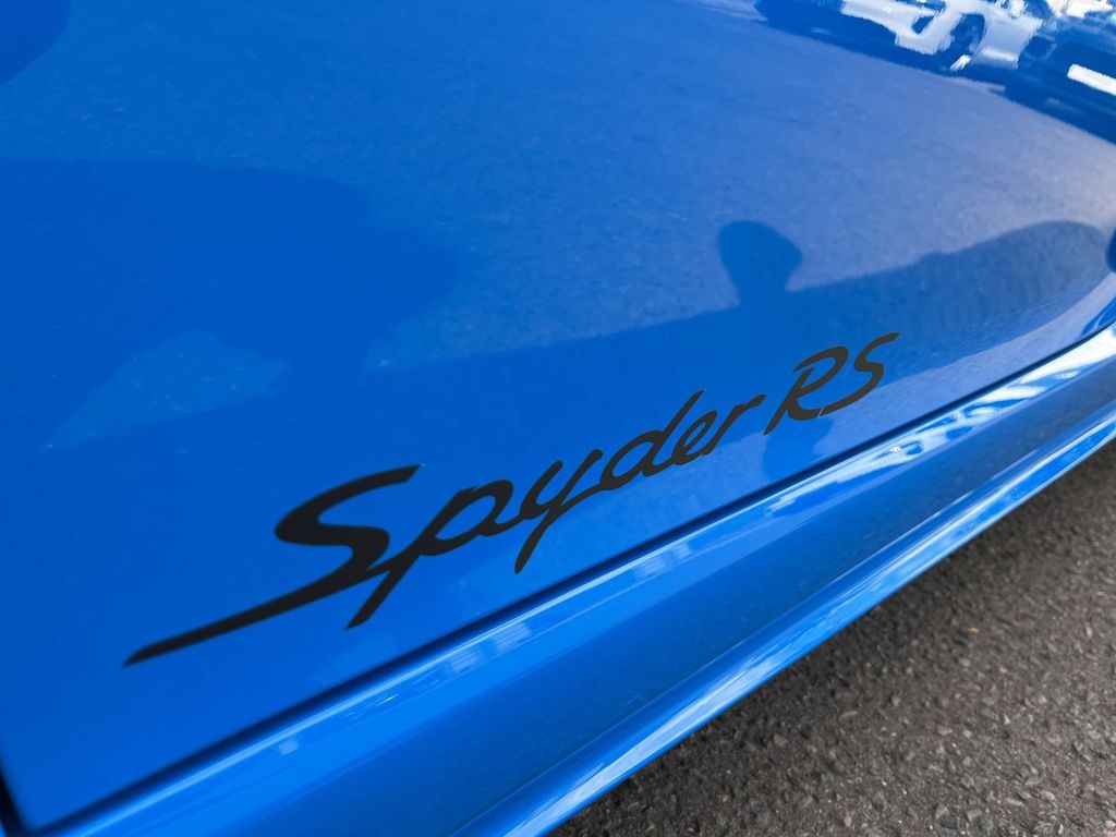 Porsche Boxster 2025