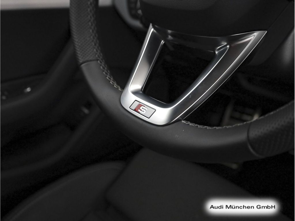 Audi A4 2024
