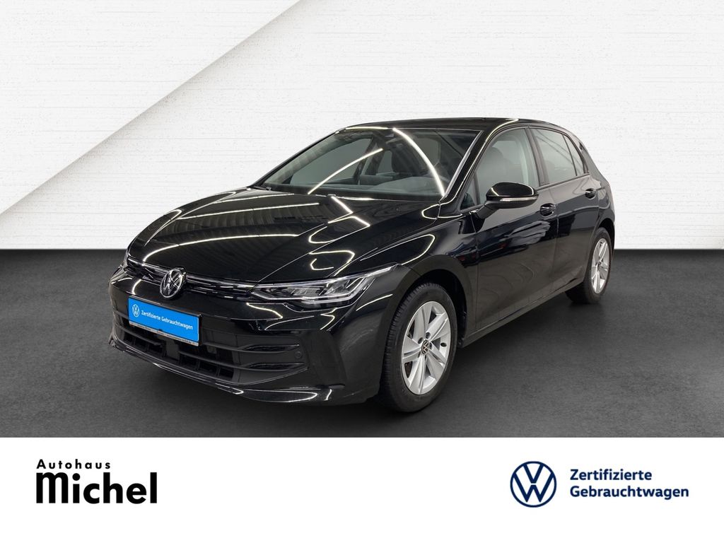 Volkswagen Golf 2024