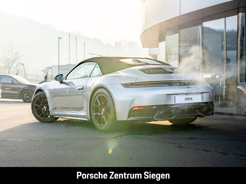 Porsche 992 2025