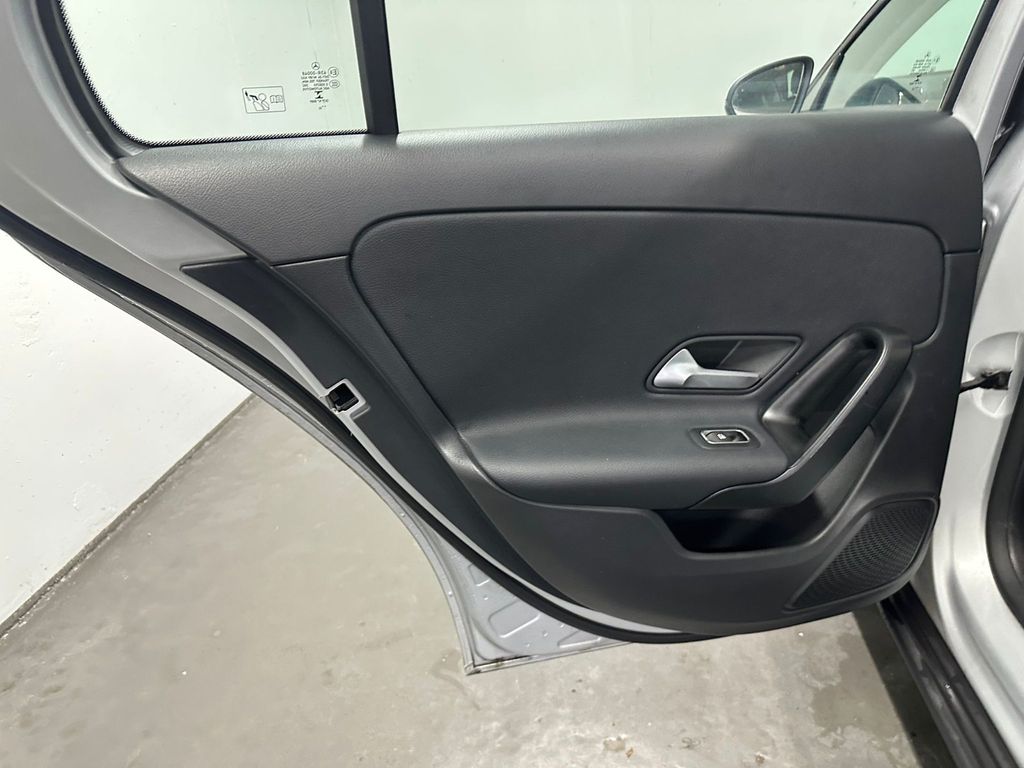 Mercedes-Benz A 200 2022