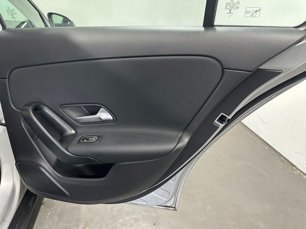 Mercedes-Benz A 200 2022