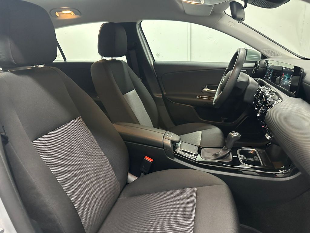 Mercedes-Benz A 200 2022