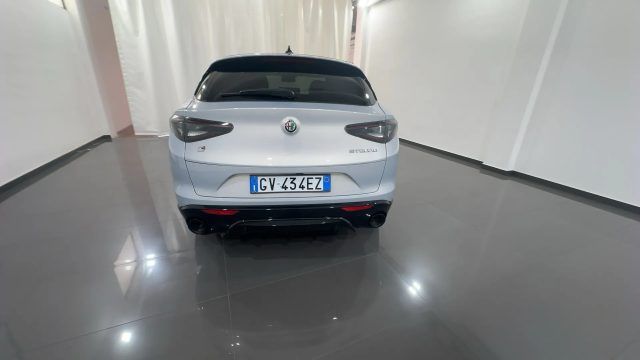 Alfa Romeo Stelvio 2024