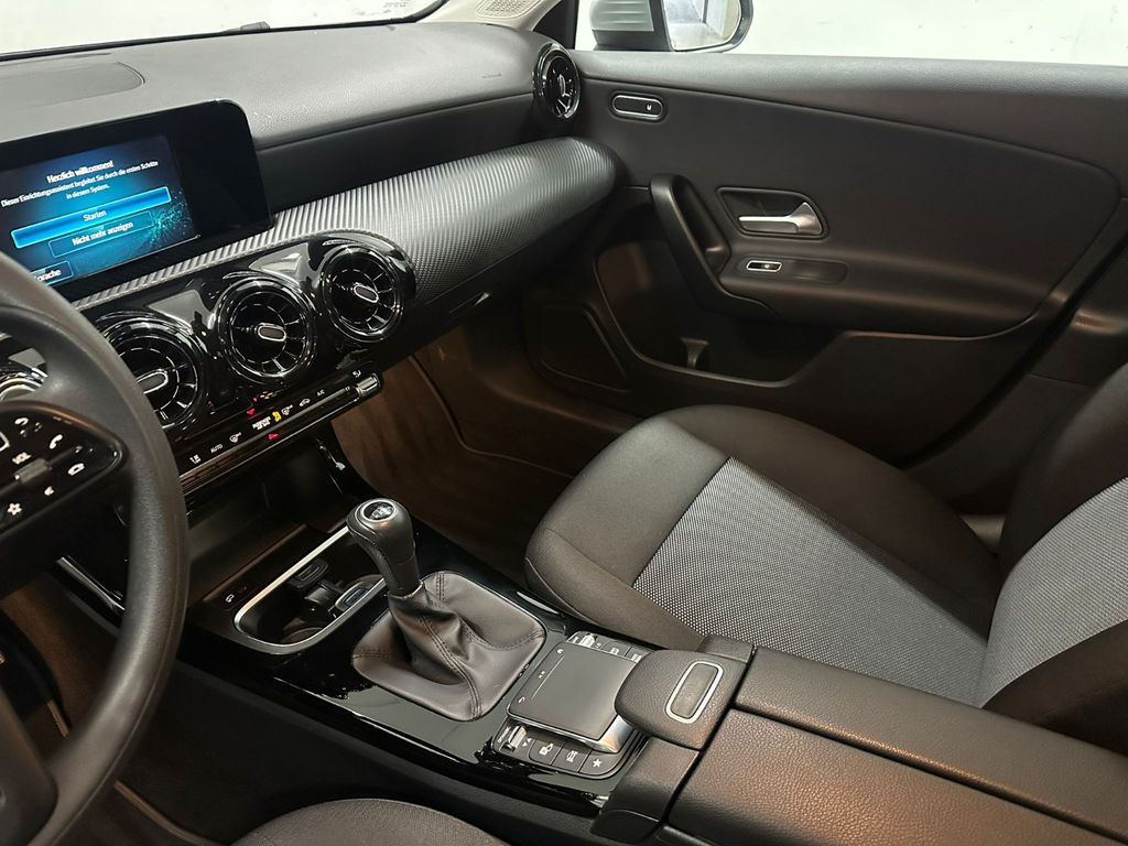 Mercedes-Benz A 200 2022
