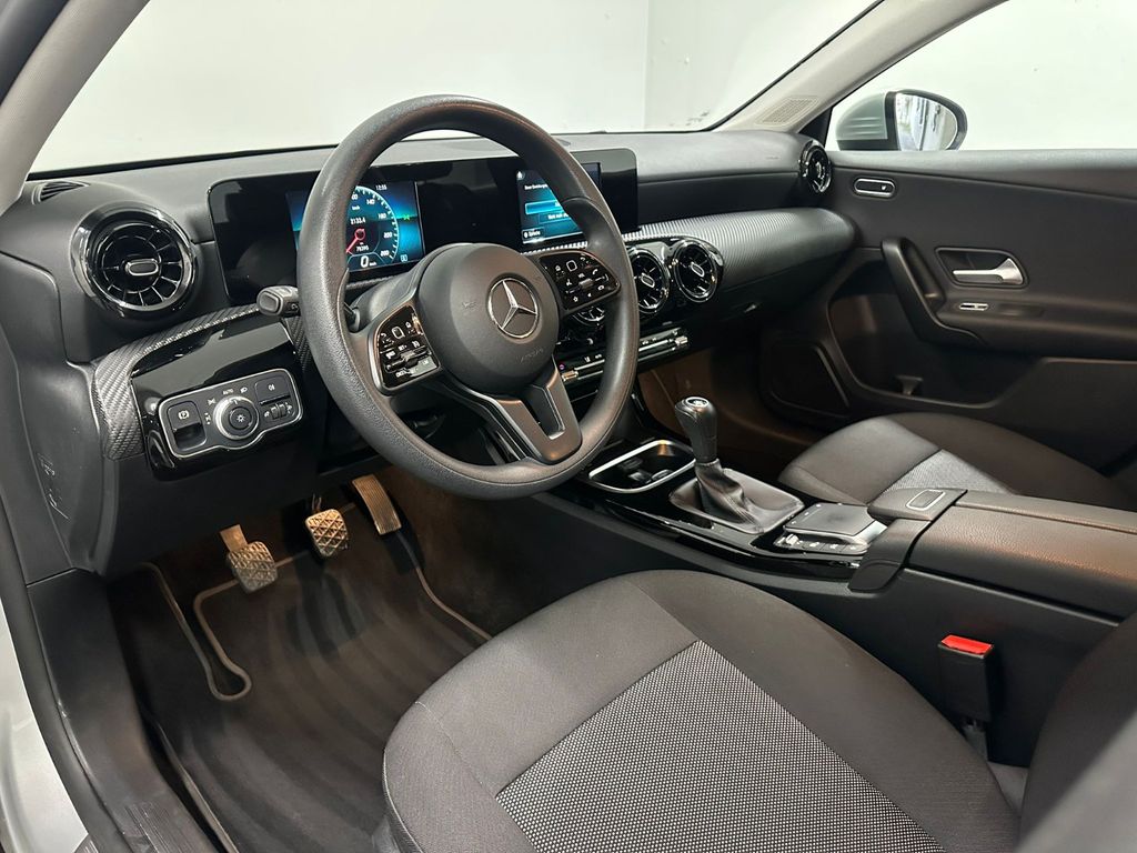 Mercedes-Benz A 200 2022