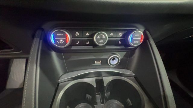 Alfa Romeo Stelvio 2024