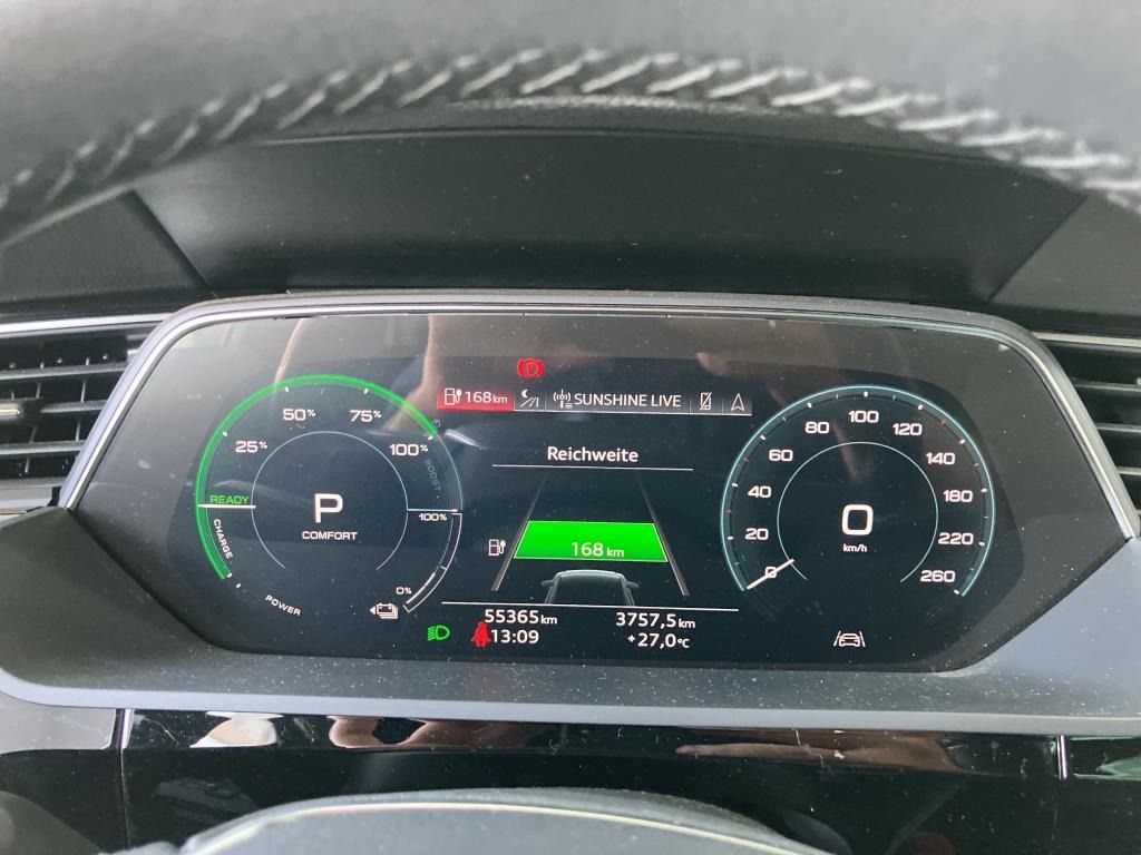 Audi e-tron 2022