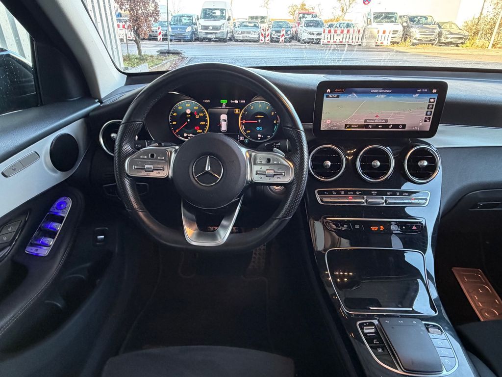 Mercedes-Benz GLC 300 2021