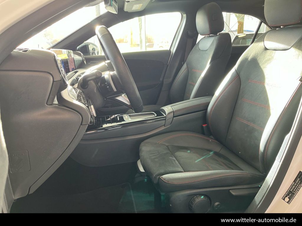 Mercedes-Benz A 220 2024