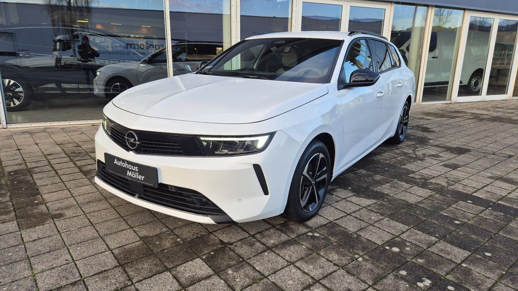 Opel Astra 2024