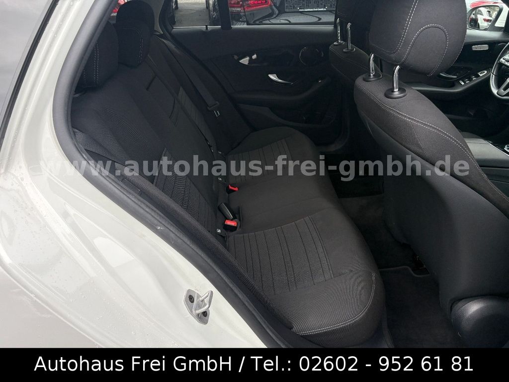 Mercedes-Benz C 180 2021