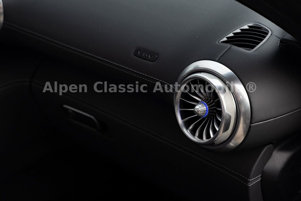 Mercedes-Benz SL 63 AMG 2024