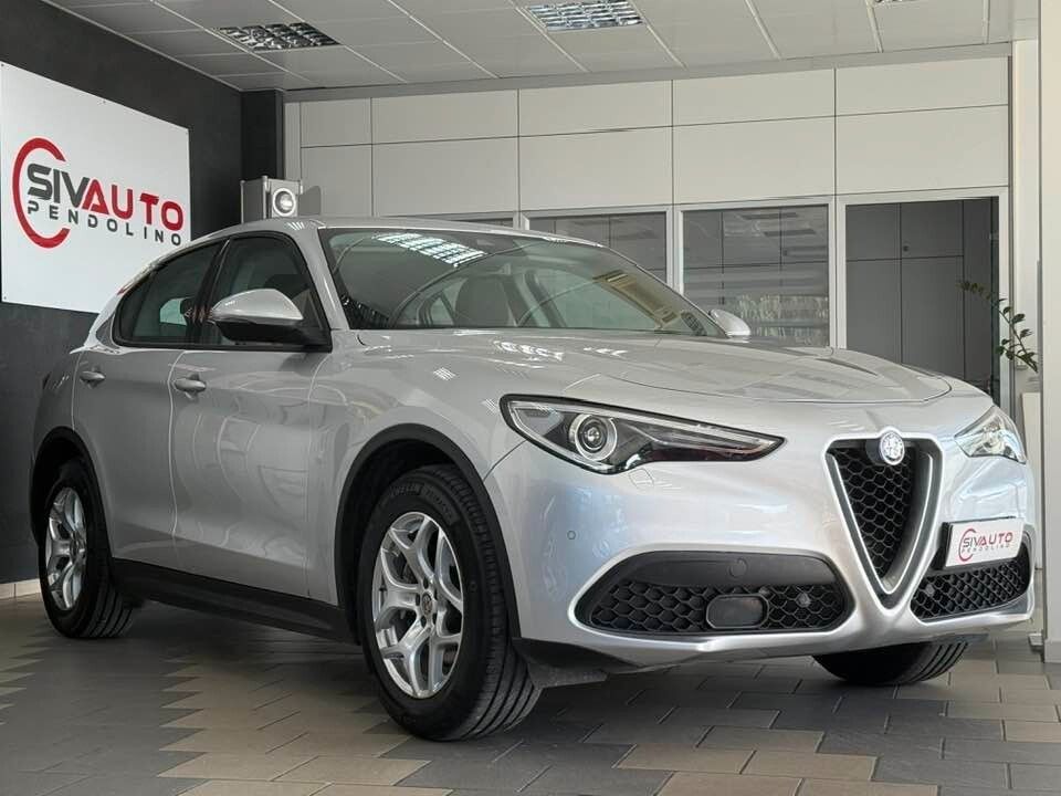 Alfa Romeo Stelvio 2021
