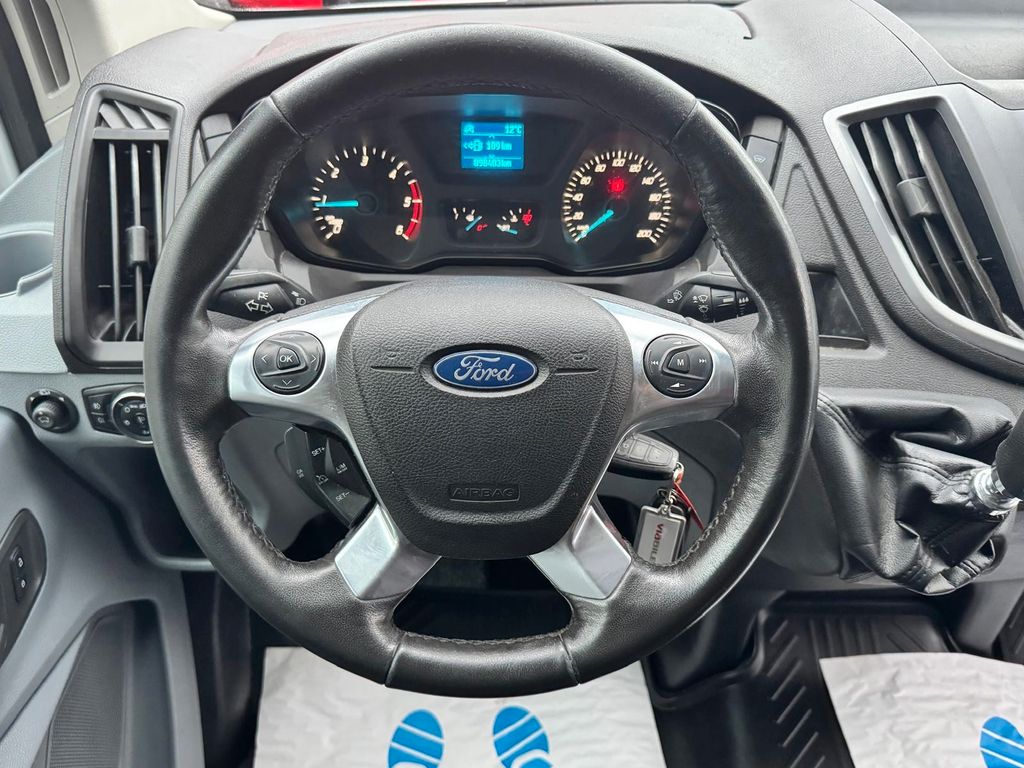 Ford Transit 2019