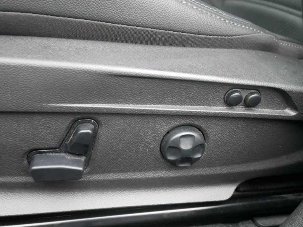 Alfa Romeo Stelvio 2023