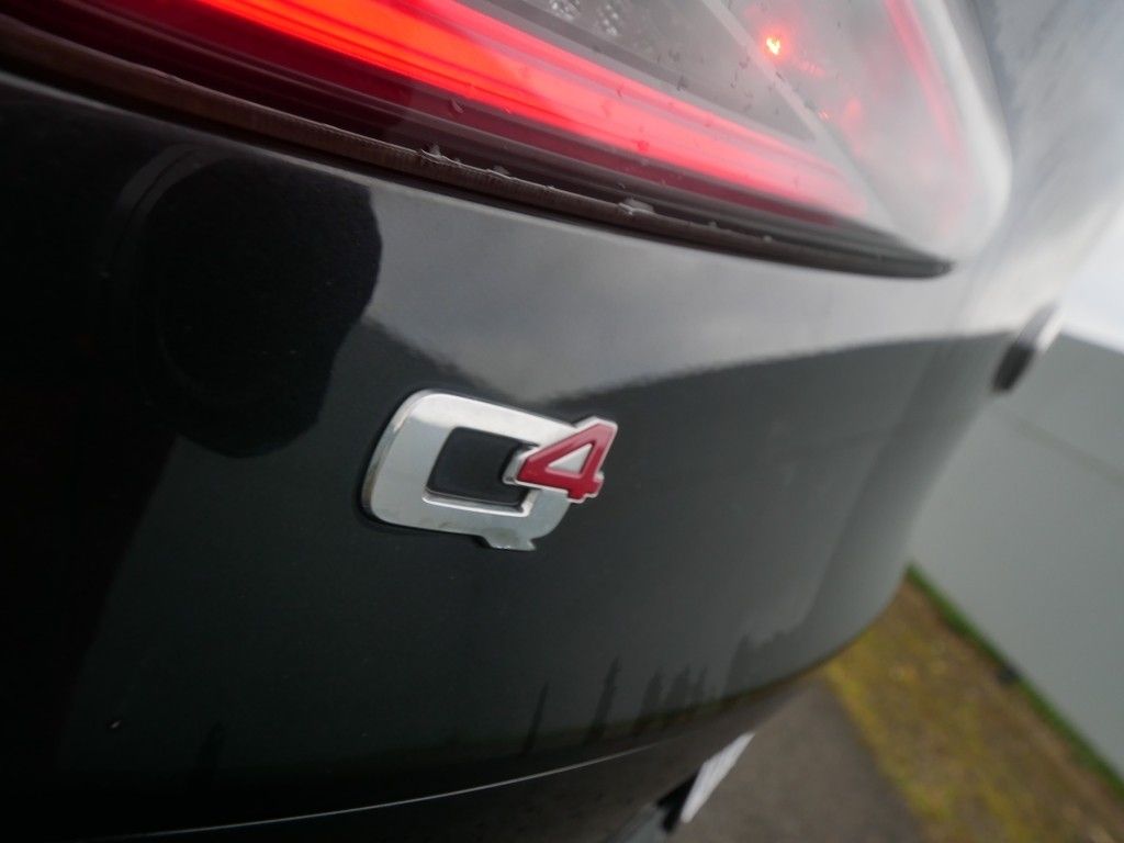 Alfa Romeo Stelvio 2023