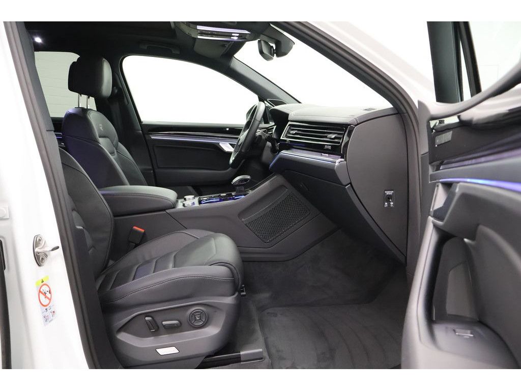 Volkswagen Touareg 2025