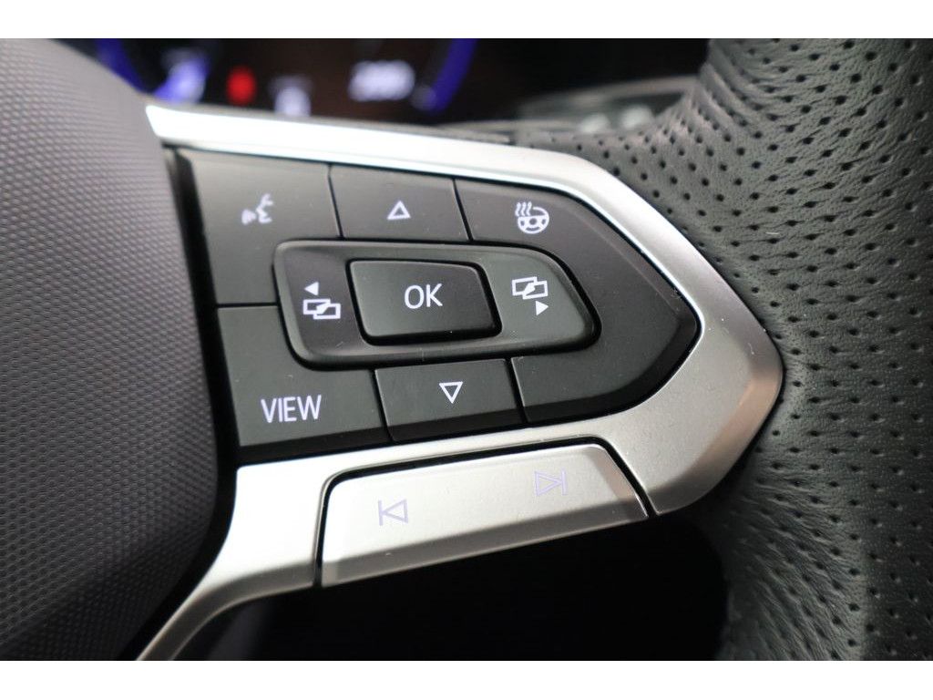 Volkswagen Touareg 2025