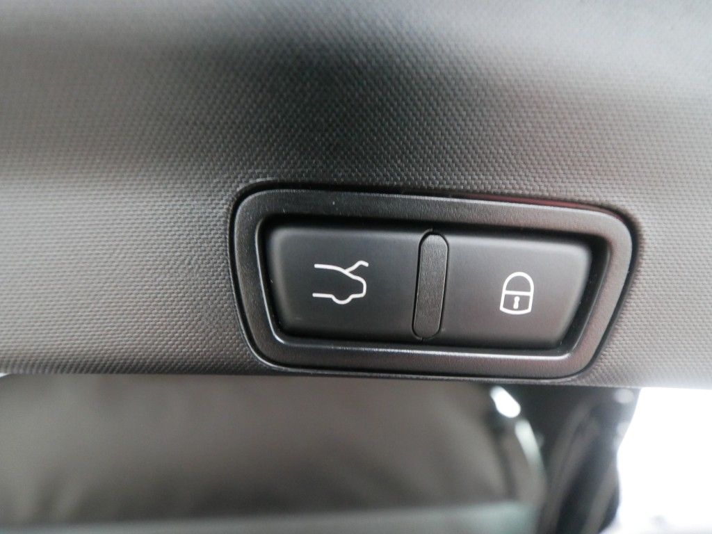 Alfa Romeo Stelvio 2023