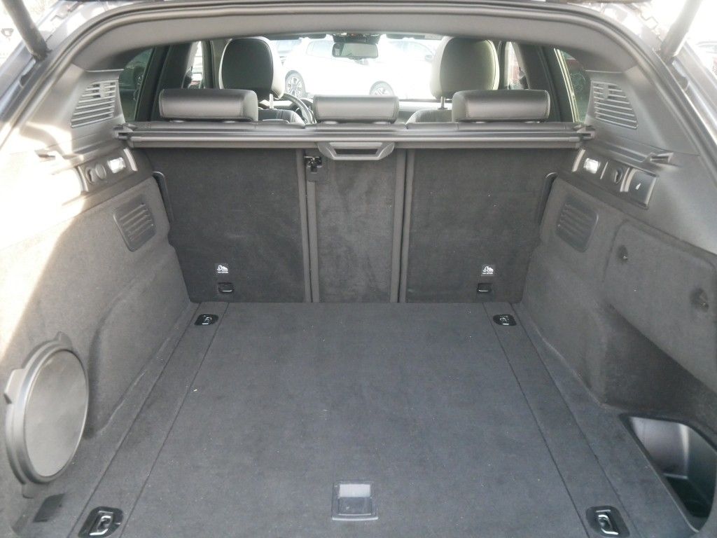 Alfa Romeo Stelvio 2023