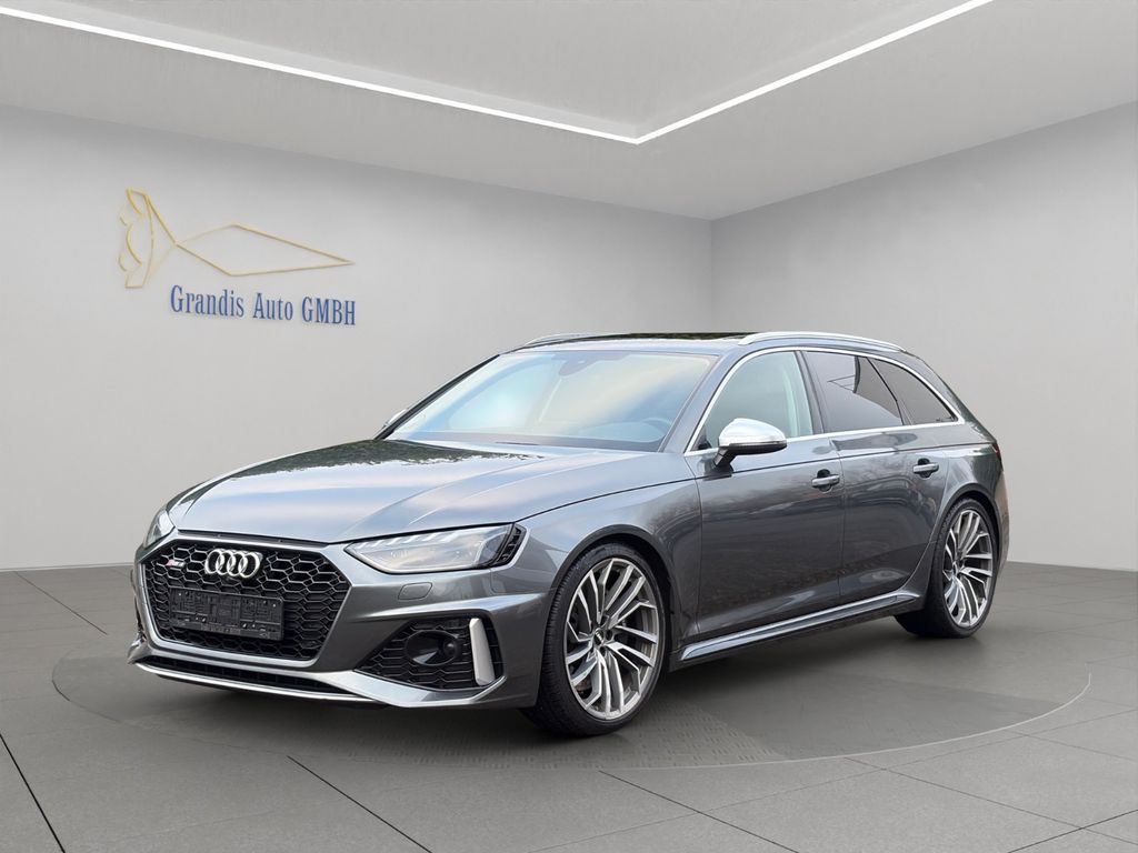 Audi RS4 2020