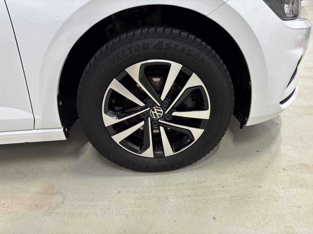 Volkswagen Polo 2021