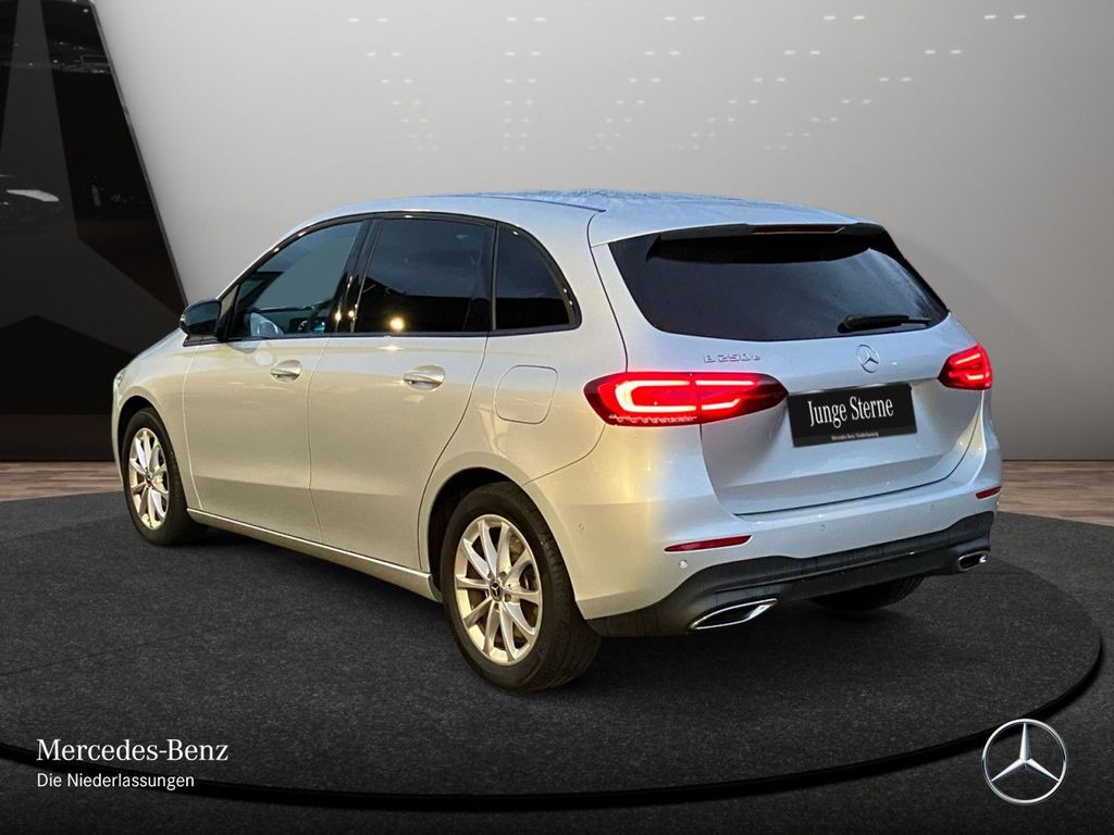 Mercedes-Benz B 250 2021