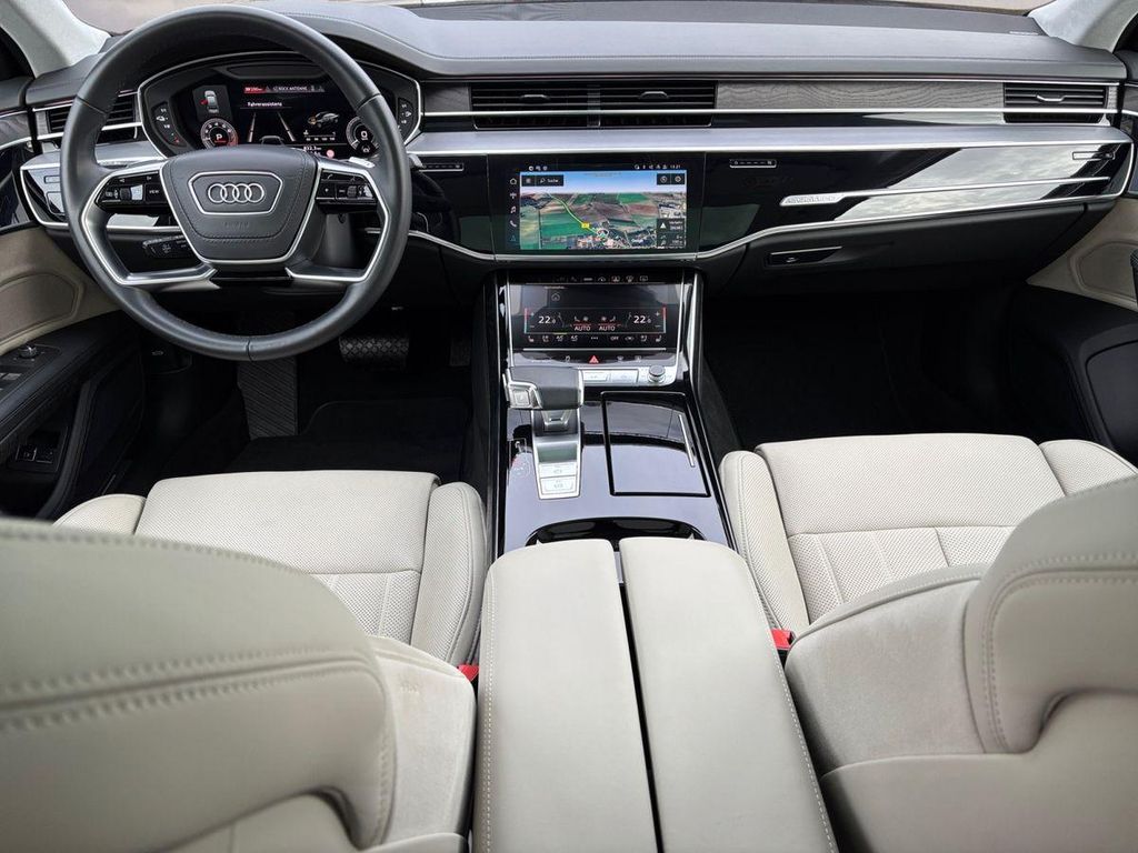 Audi A8 2023