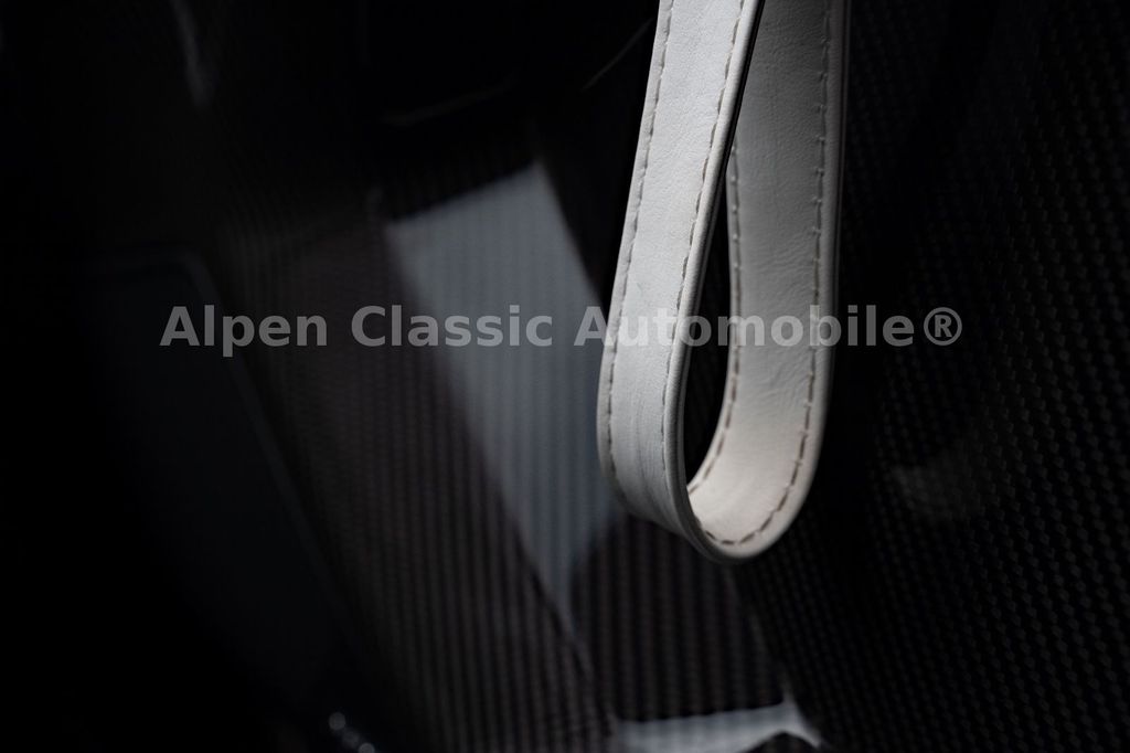 Lamborghini Aventador 2019