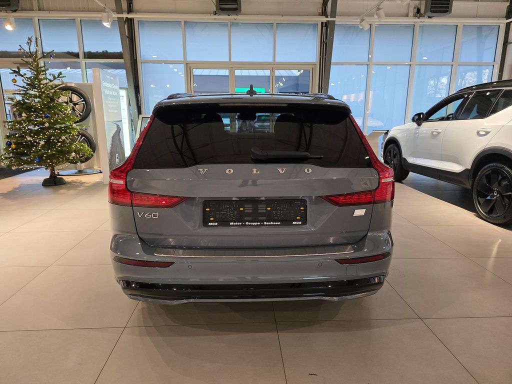 Volvo V60 2022