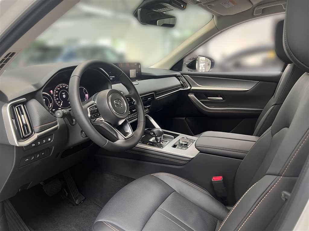 Mazda CX-60 2025