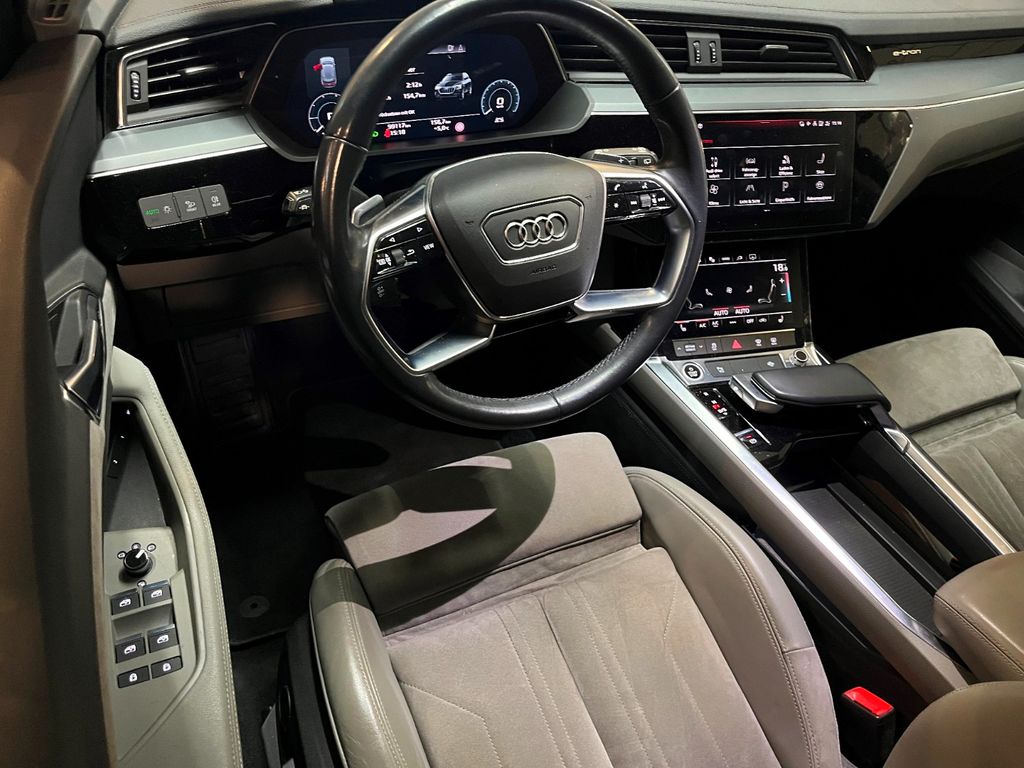 Audi e-tron 2021