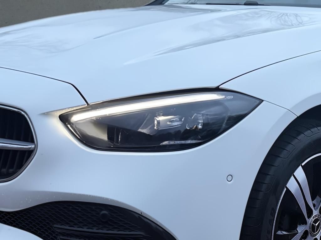 Mercedes-Benz C 300 2024