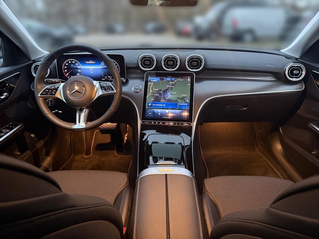 Mercedes-Benz C 300 2024