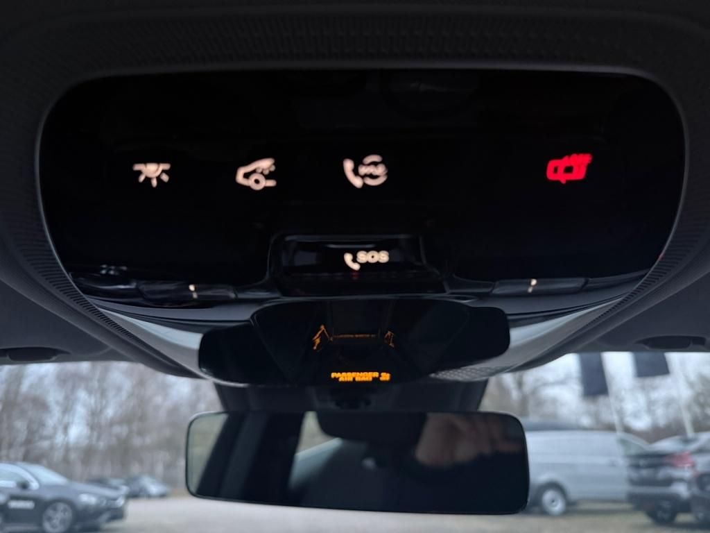 Mercedes-Benz C 300 2024