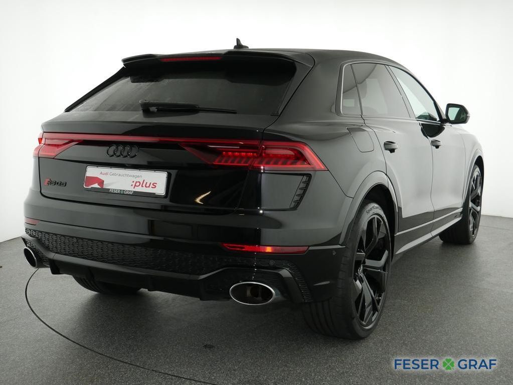 Audi RSQ8 2021