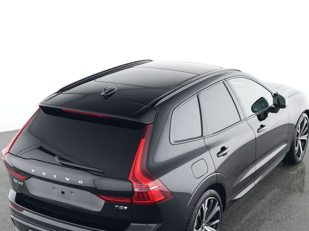 Volvo XC60 2025