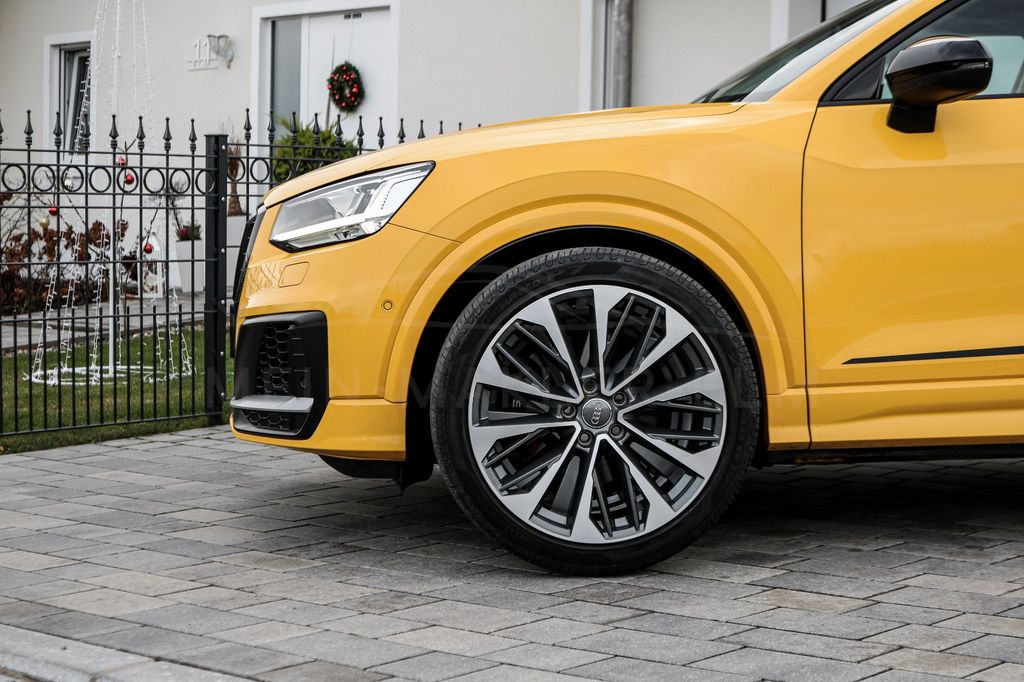 Audi SQ2 2019