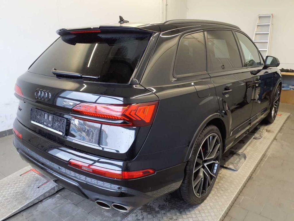 Audi SQ7 2022