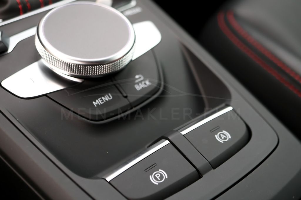Audi SQ2 2019