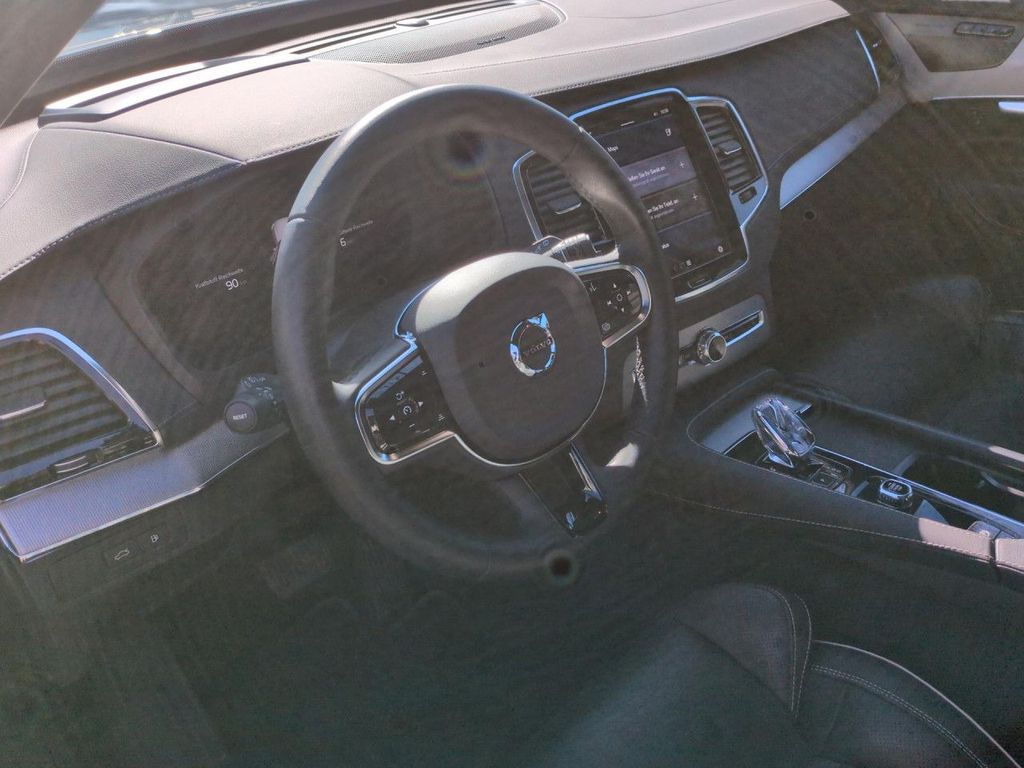 Volvo XC90 2022