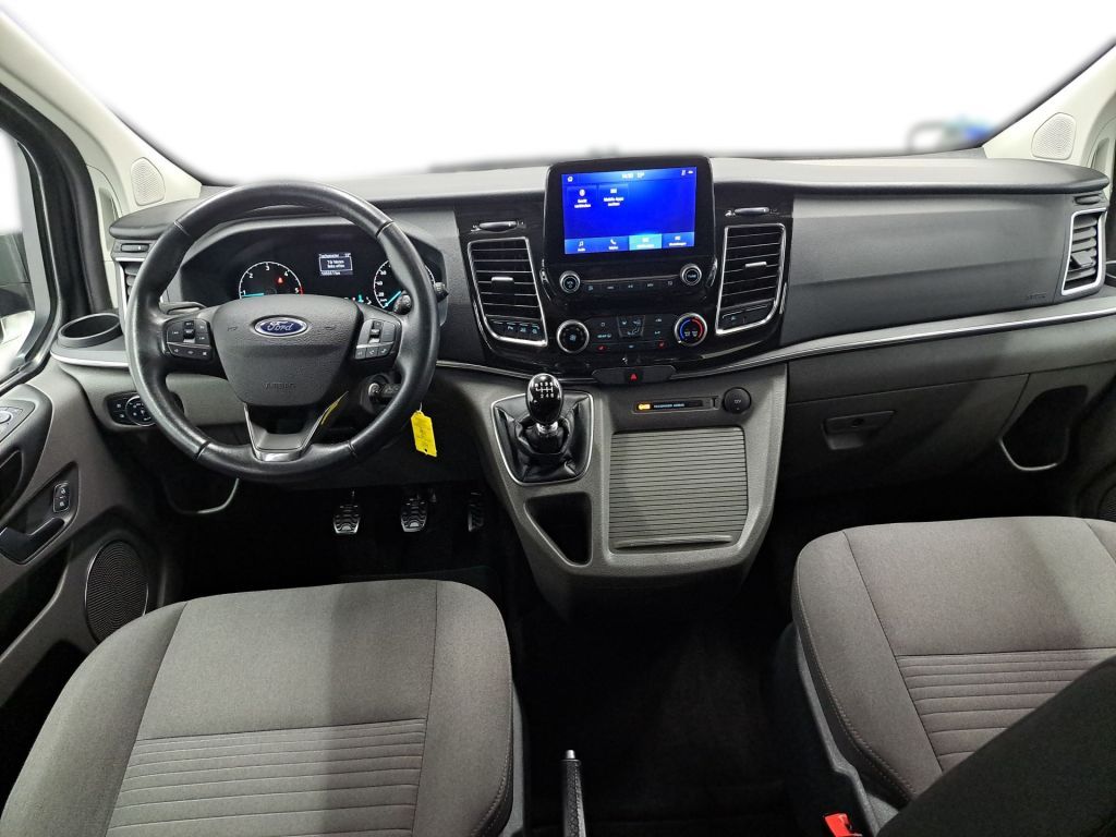 Ford Tourneo Custom 2021