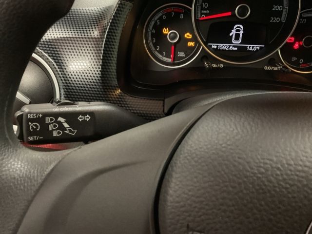 Volkswagen up! 2020