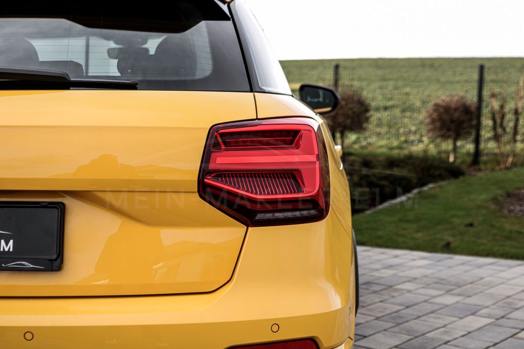 Audi SQ2 2019
