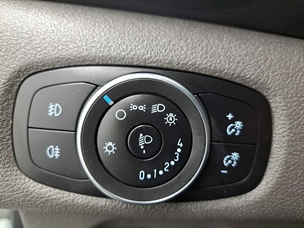 Ford Tourneo Custom 2021