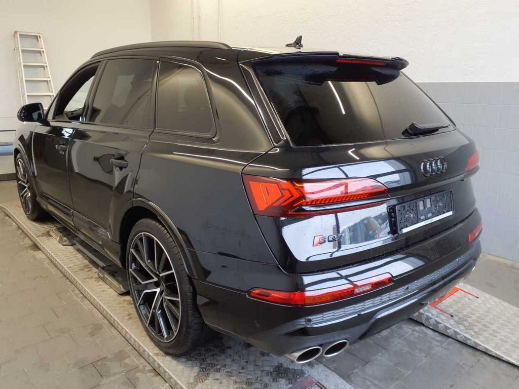 Audi SQ7 2022
