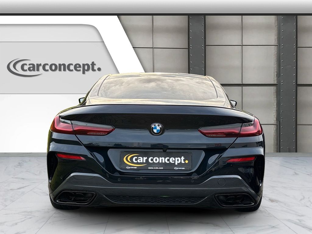 BMW M850 2023