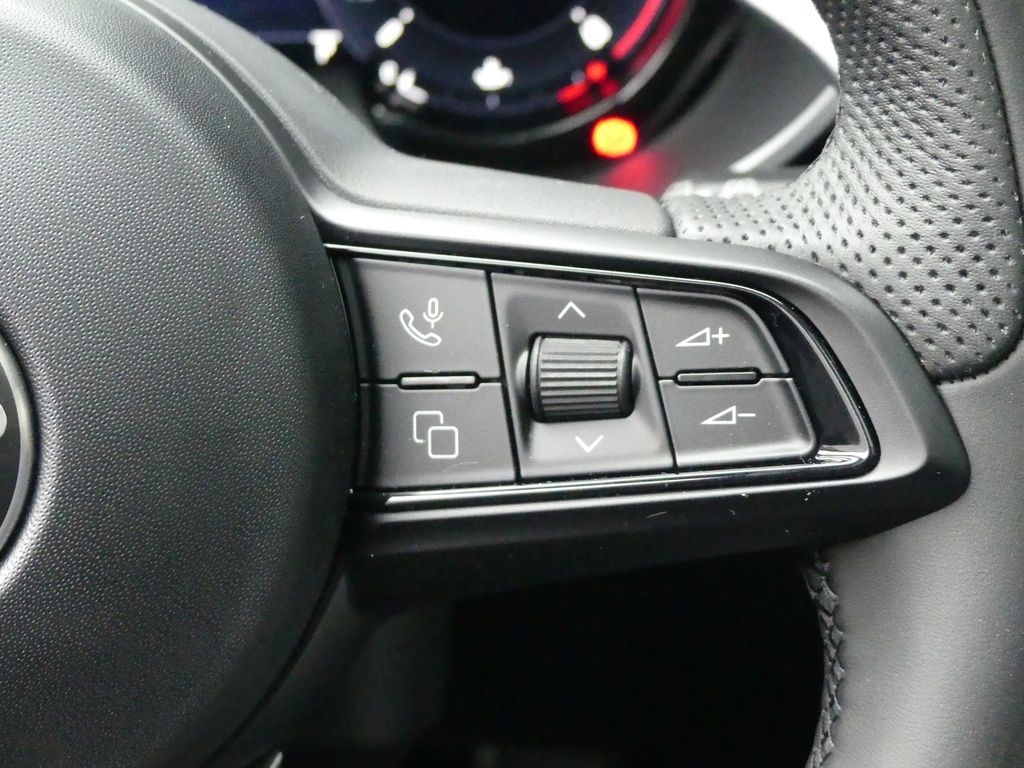 Alfa Romeo Stelvio 2025