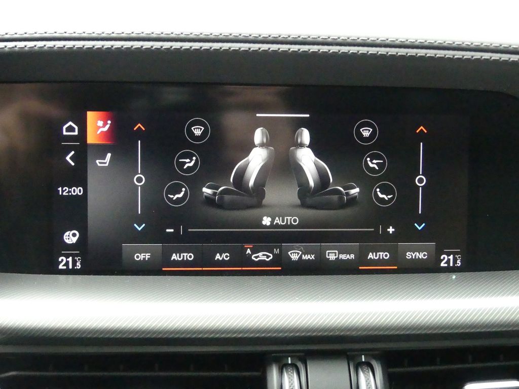 Alfa Romeo Stelvio 2025